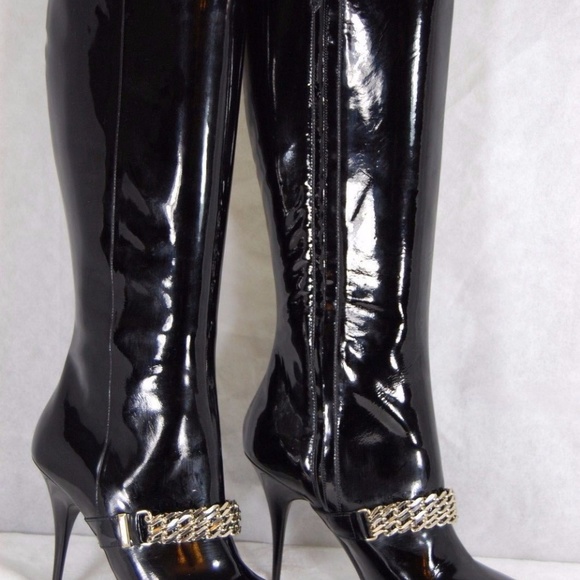 Burberry patent leather knee high boots, NEW, 38 - Picture 8 of 8